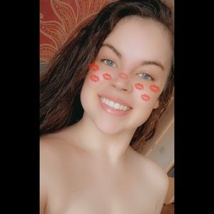 Meet your Posher, Marissa